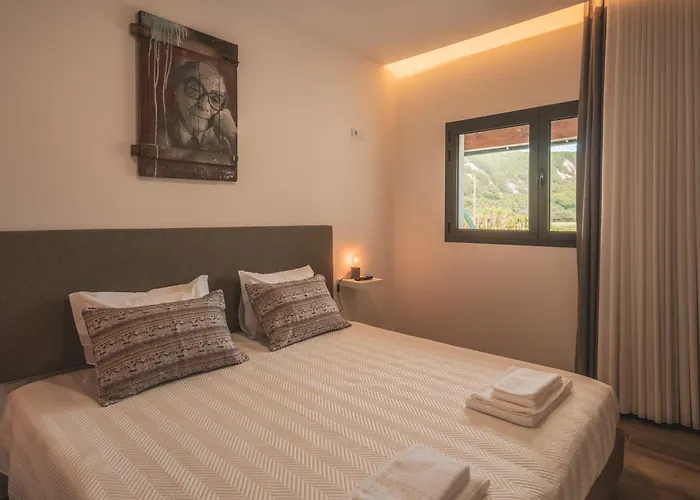 Paredes Surf House 旅馆 帕塔亚什