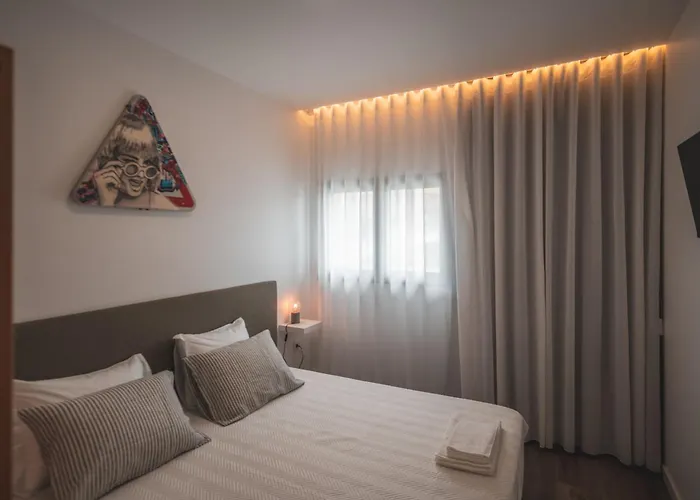 Paredes Surf House 旅馆