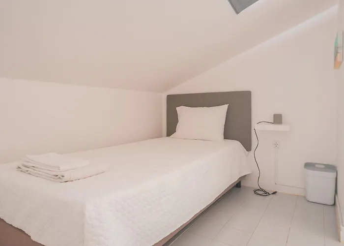 Paredes Surf House 旅馆 帕塔亚什