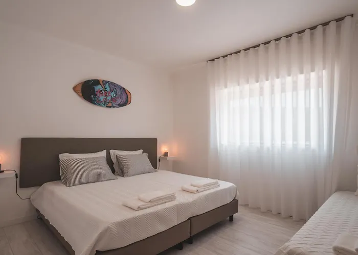 旅馆 Paredes Surf House 帕塔亚什