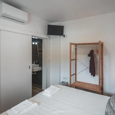 Paredes Surf House Albergue Pataias