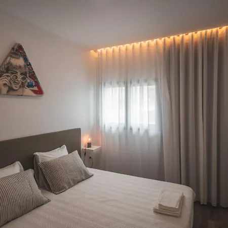 Paredes Surf House Albergue